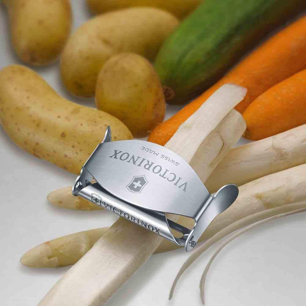 Victorinox Compact Flat Peeler, Potato, Vegitable, Extra Sharp Blade, Stainless Steel, Metal